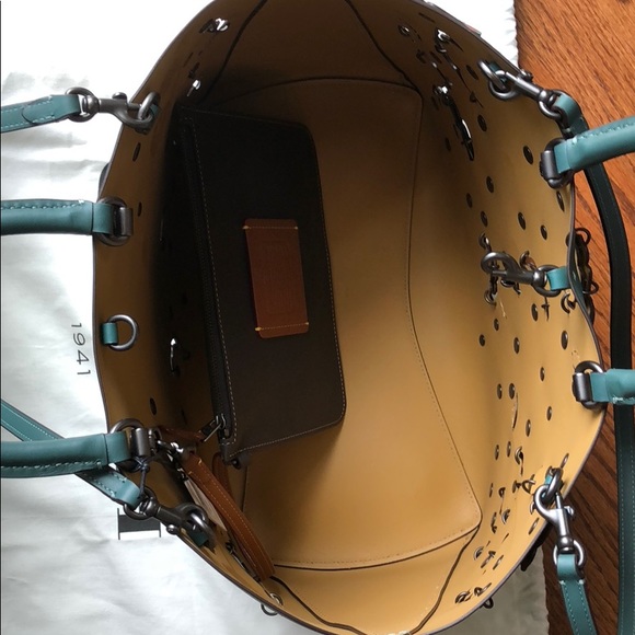 NWT Authentic Coach Rogue Teal Tea Rose Bag - Picture 6 of 8